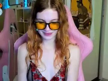 elly_milas on Chaturbate