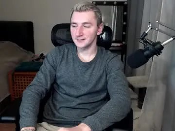 elvin_vaenight on Chaturbate