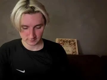 elvin_vaenight on Chaturbate