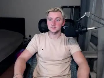 elvin_vaenight on Chaturbate