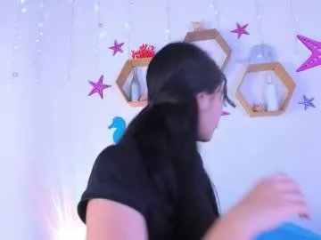 emiily_parkerr on Chaturbate