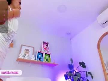 emilyy_bank on Chaturbate