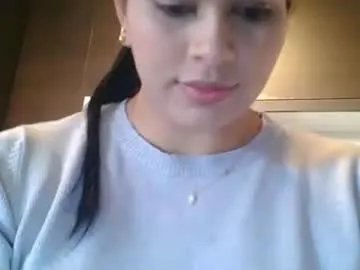 emmie_xxx on Chaturbate