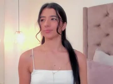 evaa_rose_ — Hey honey, Im back today... Thanks for all but now, lets have fun #petite #daddysgirl #feet #c2c #young