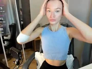 evatoniz on Chaturbate