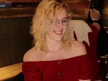 Private evilvillainess on Chaturbate