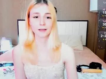 Private fleximona on Chaturbate