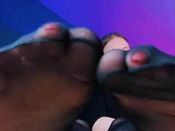 footfetish_baby on Chaturbate 