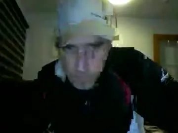 fouraide42 on Chaturbate