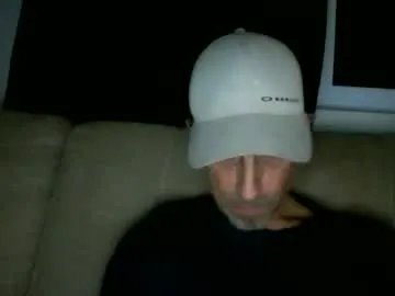 fouraide42 on Chaturbate