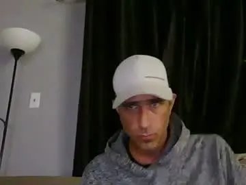 fouraide42 on Chaturbate