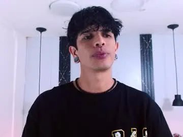 Freechat franvill_trato on Chaturbate