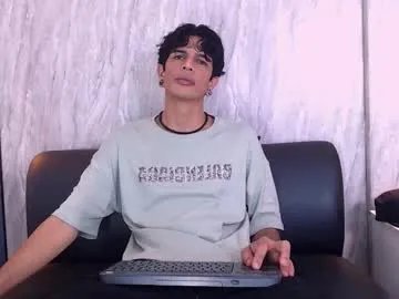 Freechat franvill_trato on Chaturbate