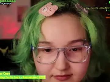 Freechat frogessjay on Chaturbate