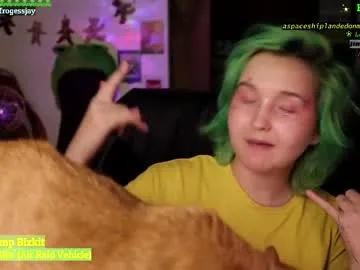 Freechat frogessjay on Chaturbate