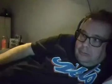 garyg930 from Chaturbate