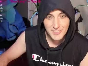 gil_gamesh2nd on Chaturbate 