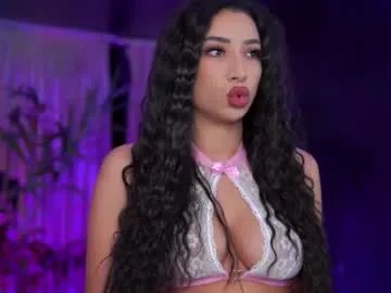 ginavalentinna on Chaturbate