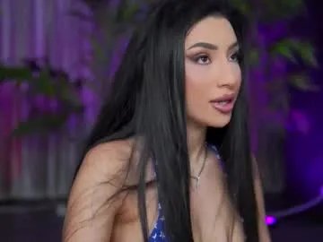 ginavalentinna on Chaturbate