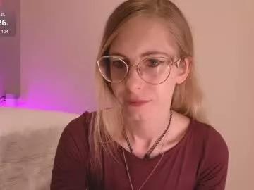 girl_i_am on Chaturbate 