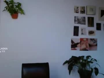 golden_alaska on Chaturbate