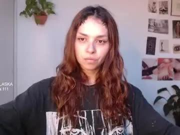 golden_alaska on Chaturbate