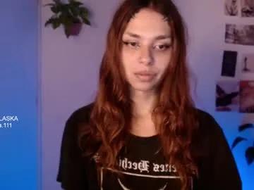 golden_alaska on Chaturbate