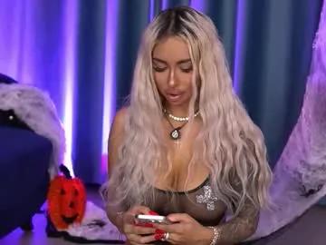 Freechat goldenamberx on Chaturbate