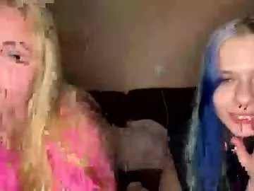 Freechat green_eyes_twinkl on Chaturbate