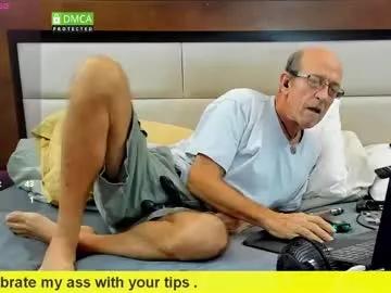 Freechat greyishere on Chaturbate