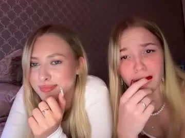 Freechat hanky_moon on Chaturbate