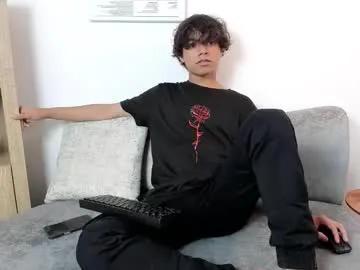 Freechat honeymoon_sariel on Chaturbate
