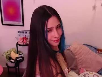 Private honeyypeaach on Chaturbate