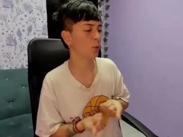 Freechat hothannah_ on Chaturbate