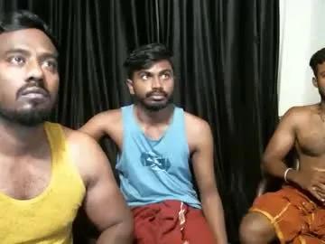 Freechat indiandesiguys2023 on Chaturbate