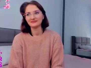 Freechat inellcanty on Chaturbate