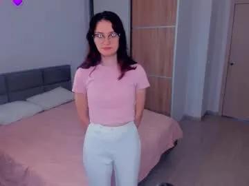 Freechat inellcanty on Chaturbate