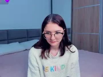 Freechat inellcanty on Chaturbate