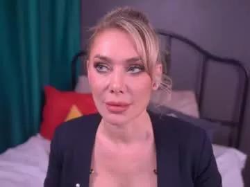 isadoradunkan on Chaturbate 