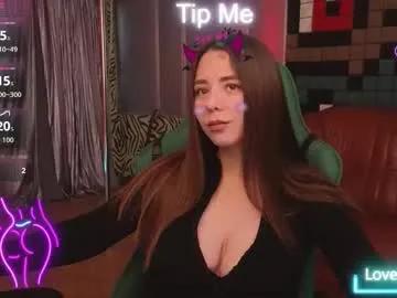 ivorywood_ on Chaturbate