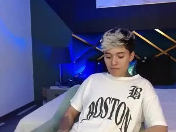 jaxwolf_ from Chaturbate