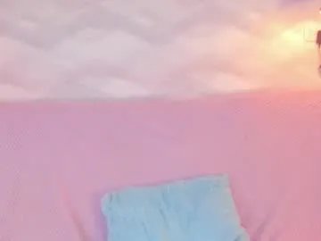 jazlin_angels on Chaturbate