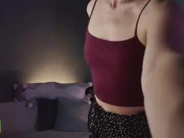 jenniee_ from Chaturbate
