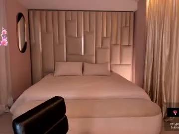 juanitaclay on Chaturbate