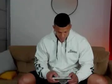kale_tomson on Chaturbate