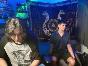 Freechat kariozzz on Chaturbate