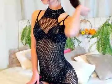 Join 23 years old kelly_mott from Chaturbate kelly_mott from Chaturbate