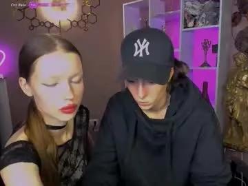 Freechat khloebeauty on Chaturbate