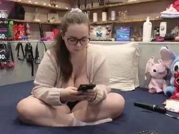 Freechat kimberlycaprice on Chaturbate