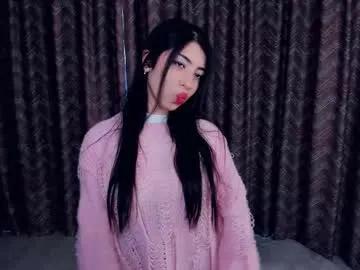 Admire hot camwhore Kindraevert kindraevert from Chaturbate